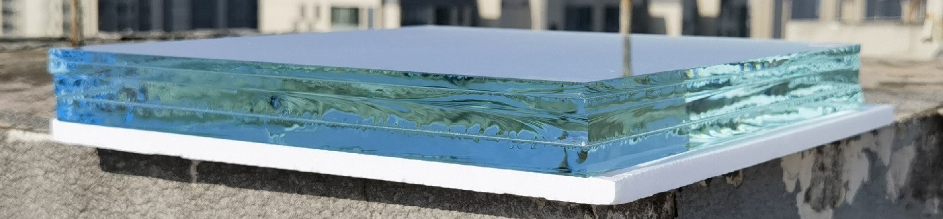 Ultra clear float glass.jpg