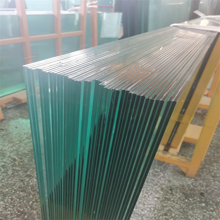 China Toughened Laminated Glass.jpg